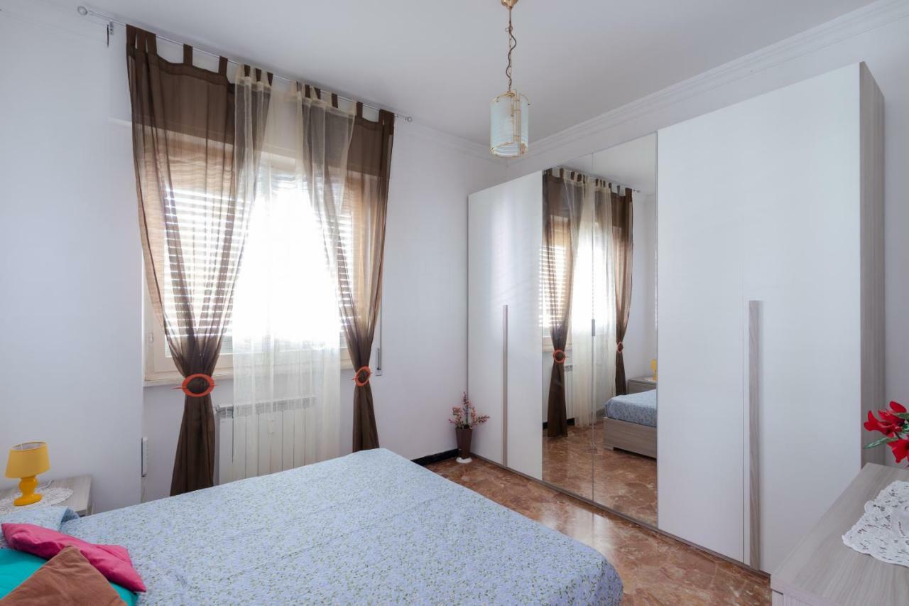 House Henry Vado Ligure Exterior foto